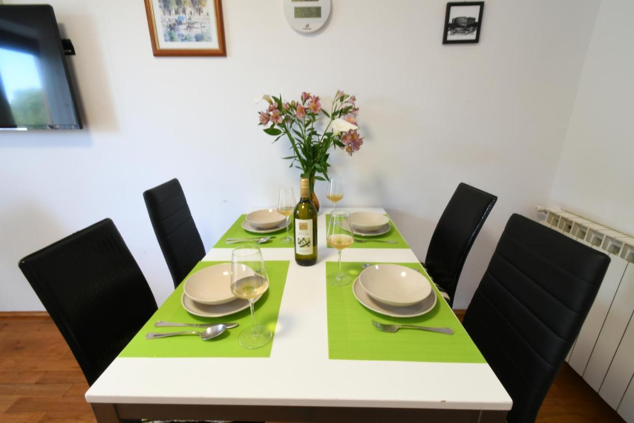 Apartments Novak Ρόβινι Εξωτερικό φωτογραφία